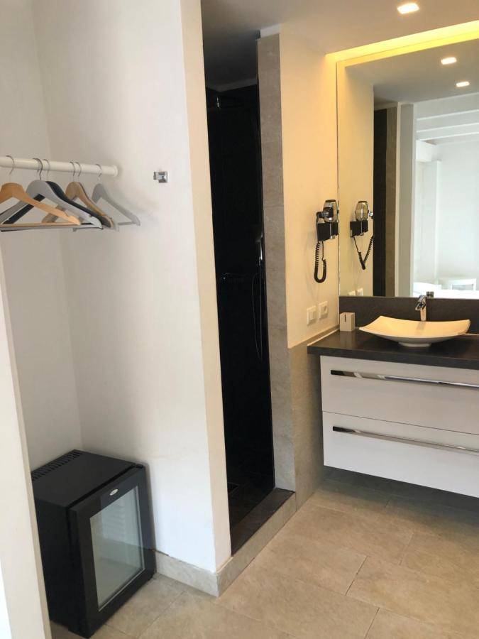 סן טרופז The Edwards Suites מראה חיצוני תמונה